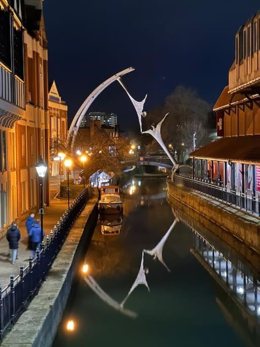 Lincoln View Sleeps 4 Balcony Self Check-In Lejlighed Eksteriør billede